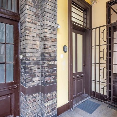 Splendid Perfectly Located Flat With Sauna Budapeste Exterior foto
