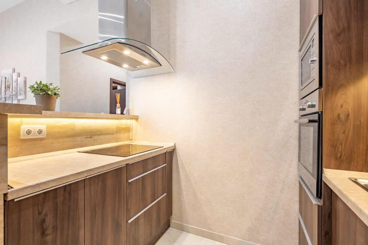 Splendid Perfectly Located Flat With Sauna Budapeste Exterior foto